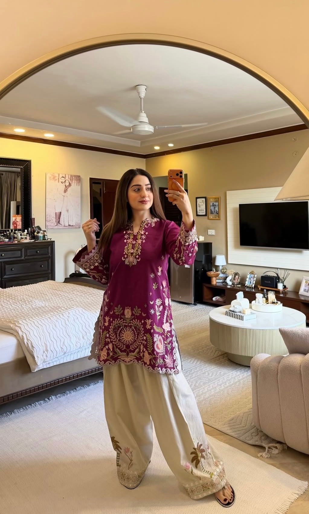 Premium Magenta Embroidered Kurta with Farsi Set