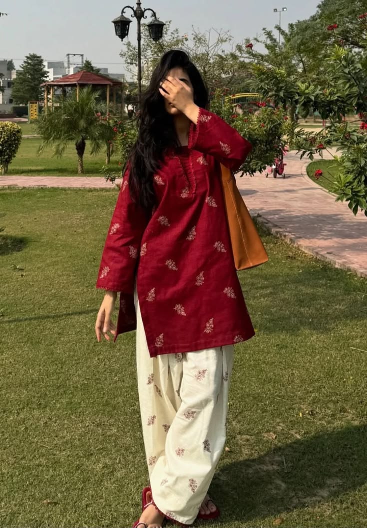 Premium Magenta Embroidered Kurta with Farsi Set